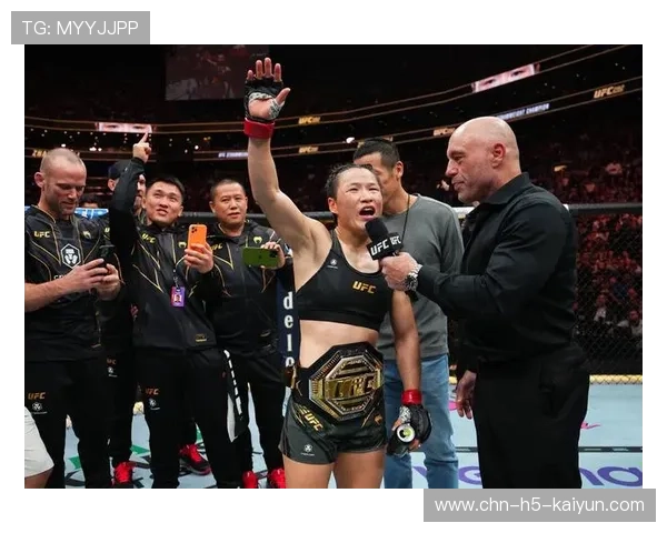 UFC重击声像鞭炮一样响，震撼人心的打斗盛宴